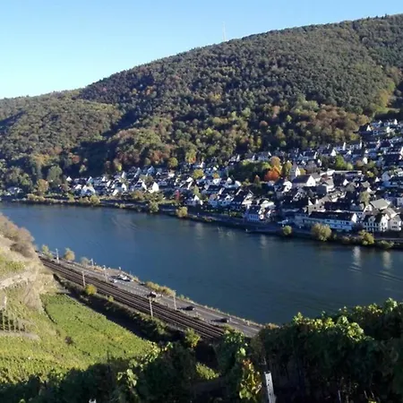 Holiday home Ferienhaus Chalet Marc Am Moselbogen